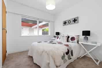 26 Beechdale Crescent, Pakuranga