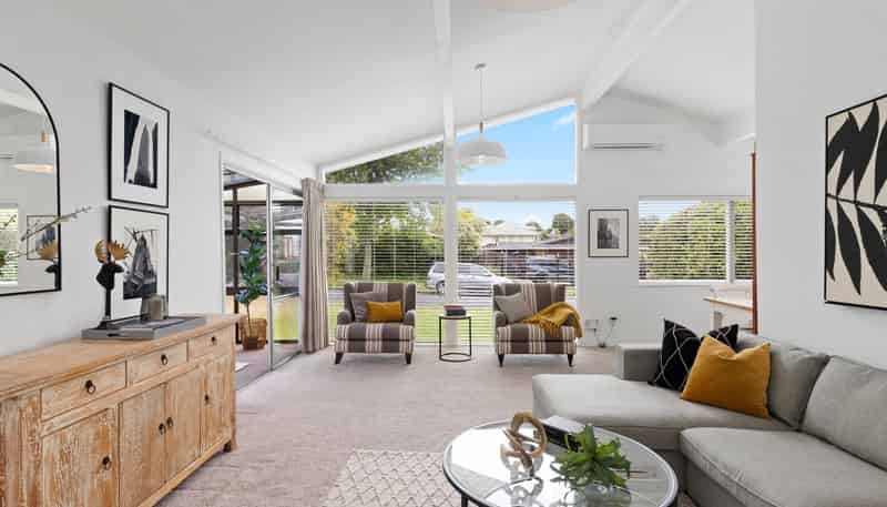 26 Beechdale Crescent, Pakuranga