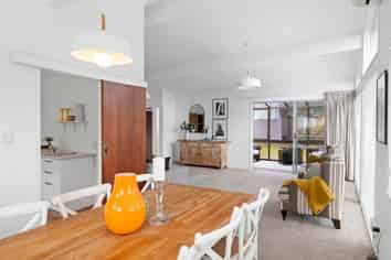 26 Beechdale Crescent, Pakuranga