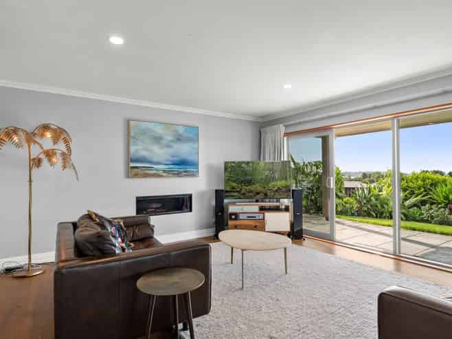 86 Bert Wall Drive, Omokoroa