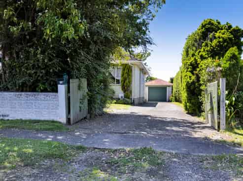 114 Brecon Road, Stratford