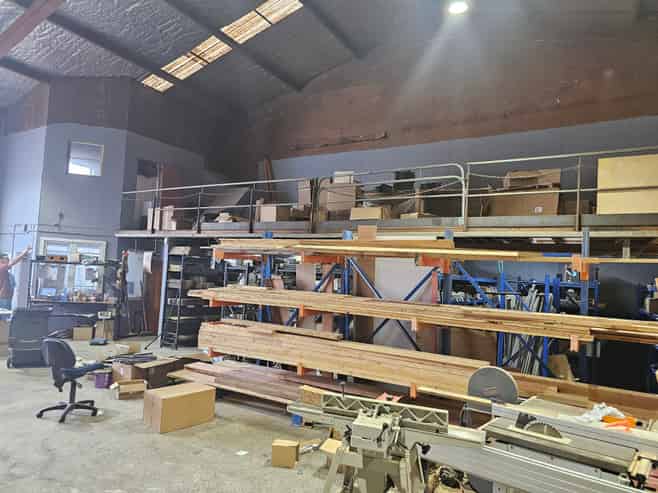 Industrial Unit for Sale - Vacant Possession