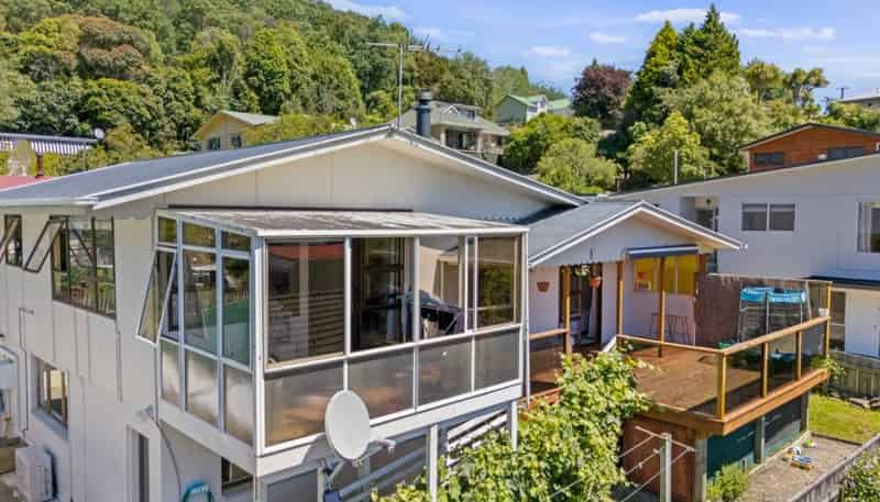 73 Devon Street, Picton