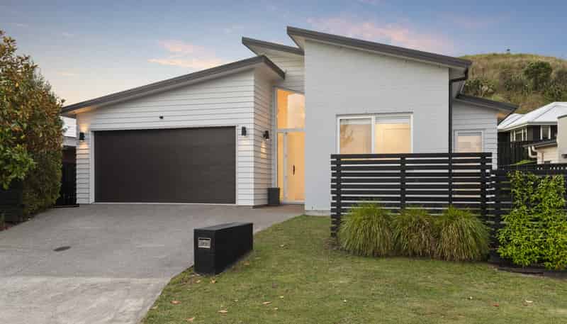 22 Knoll Rise, Pukekohe