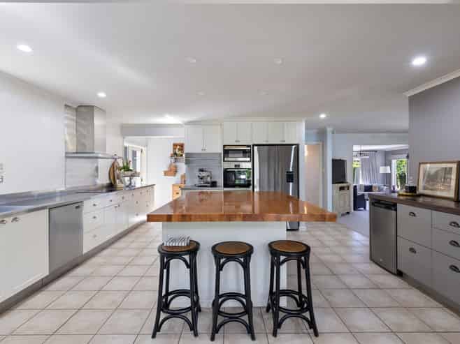 33 Royal Oak Drive, Kelvin Grove