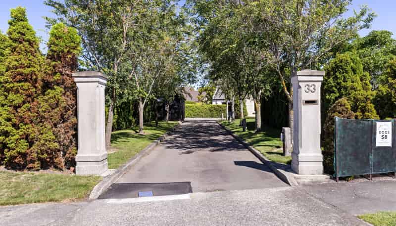 33 Royal Oak Drive, Kelvin Grove