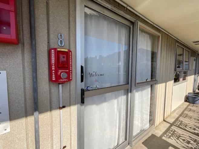 8/310 Western Hills Drive, Avenues