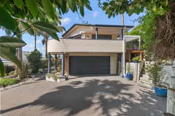 190 Welcome Bay Road, Welcome Bay