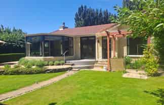 30 Youngs Lane, Clyde