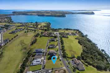 337 Pinecrest Drive, Gulf Harbour