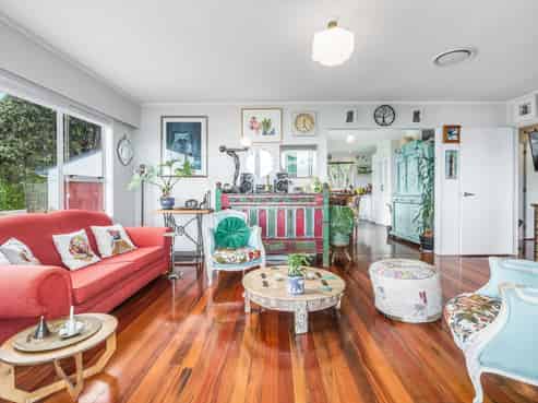 63 Ames Street, Paekakariki