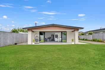 6 Cambridge Street, Pahiatua