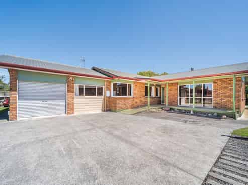 12A Carthew Street, Feilding