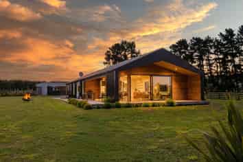 151 Dry River Road, Martinborough