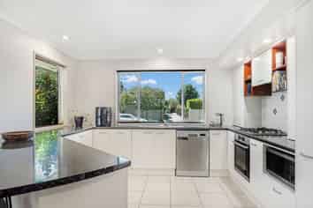 30 Allison Crescent, Kaiapoi