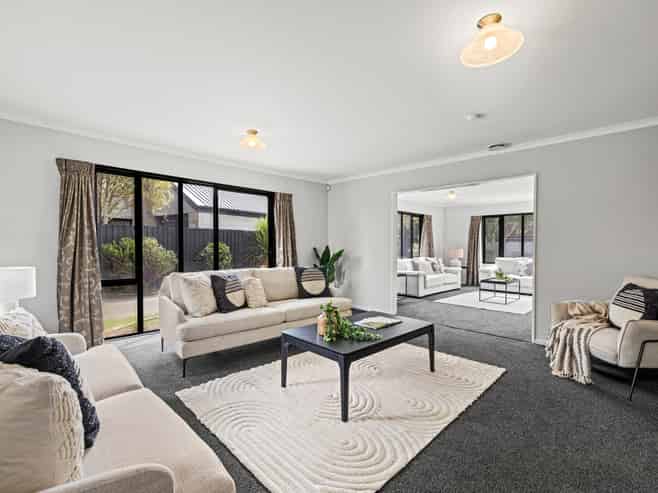 15 Willoughby Lane, Parklands