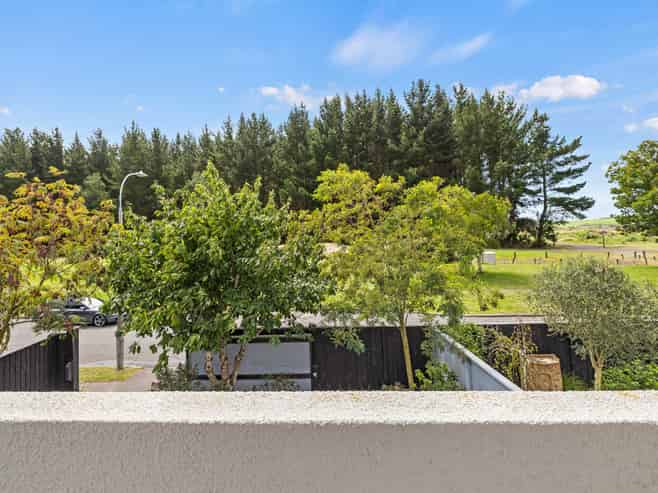 15 Willoughby Lane, Parklands