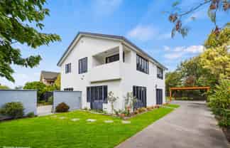 15 Willoughby Lane, Parklands