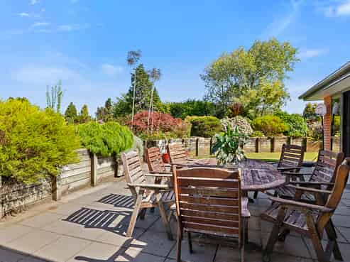 1066 Junction Road, Egmont Village