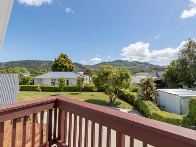 12 Thackeray Street, Trentham