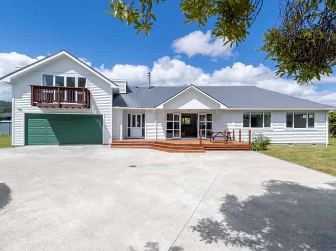 12 Thackeray Street, Trentham