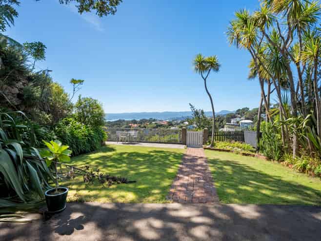 21 Northland Road, Northland