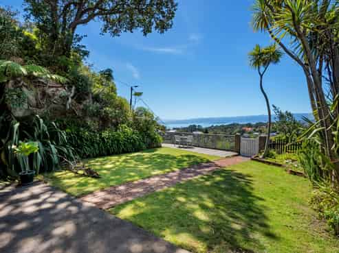 21 Northland Road, Northland