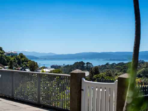 21 Northland Road, Northland