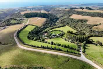 36 Kahu Ridge, Taieri Mouth