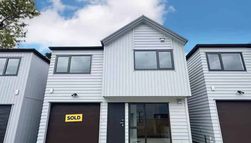 58B Fitzherbert  Avenue, West Harbour