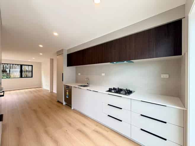 58B Fitzherbert  Avenue, West Harbour