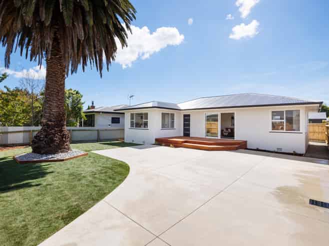 5 Belvedere Crescent, Takaro