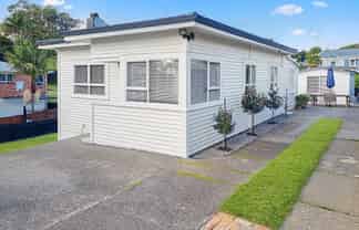 27 Sturges Avenue, Otahuhu