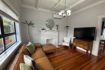 27 Sturges Avenue, Otahuhu