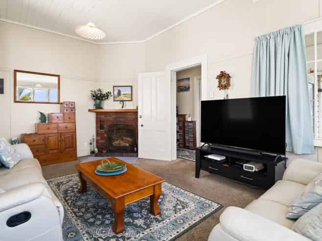 1000 Brighton Road, Brighton