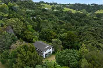 43 The Bullock Track, Mahurangi West