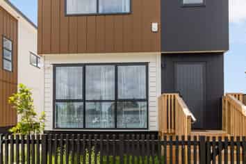 114e Cascades Road, Pakuranga