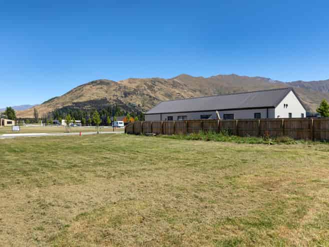 22 Burbank Road, Wanaka