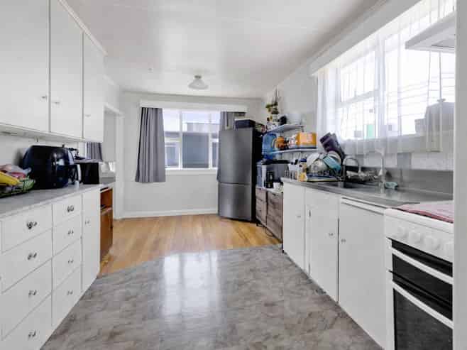 14 Buchanan Place, Hawera