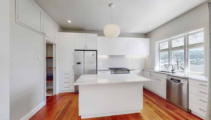 19 Scarborough Terrace, Mount Victoria