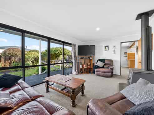 1A Hornsby Street, Carterton