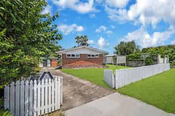7 James Place, Opaheke