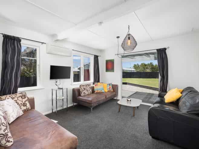45 Cologne Street, Martinborough