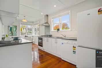 33 Pinfold Avenue, Hamilton East