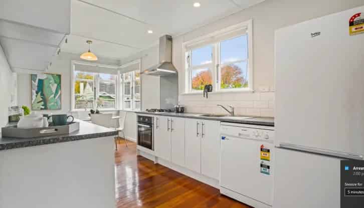 33 Pinfold Avenue, Hamilton East