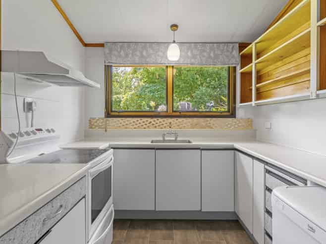 33 Hinekura Avenue, Taupo