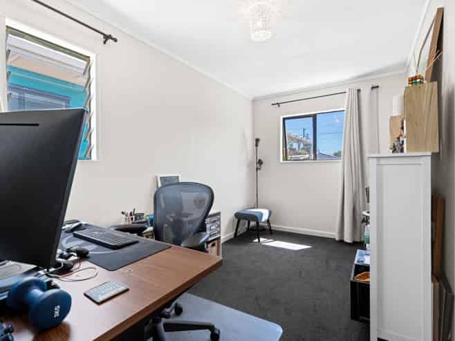 124 Park Avenue, WAITARERE BEACH