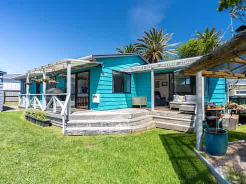 124 Park Avenue, WAITARERE BEACH