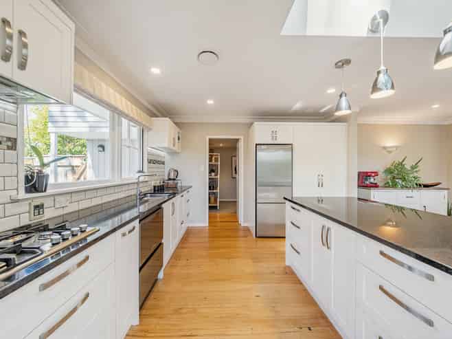 110 Barton Avenue, Heretaunga