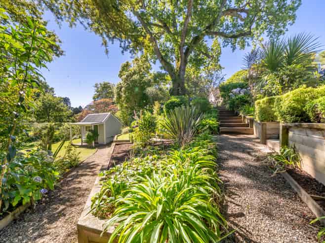 110 Barton Avenue, Heretaunga